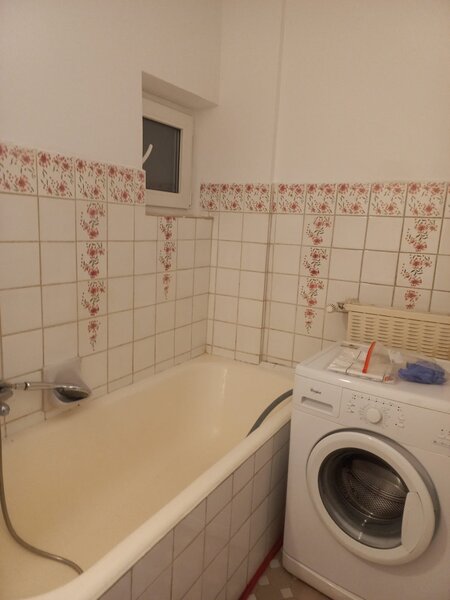Piata Unirii, Fantani, pozitie excelenta, liber, cheia pe loc, Metrou 5min