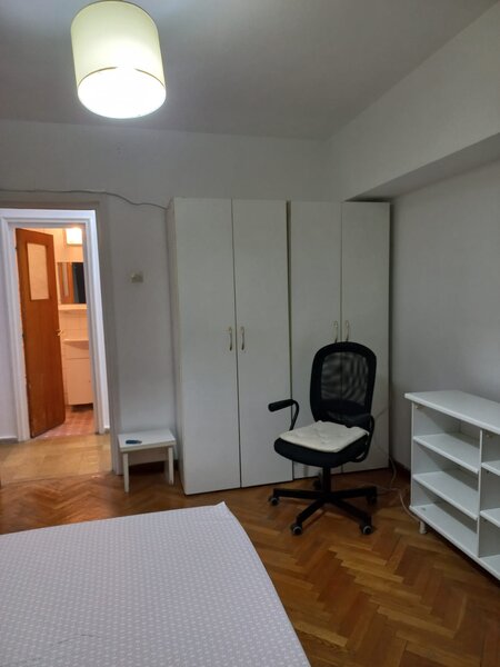 Piata Unirii, Fantani, pozitie excelenta, liber, cheia pe loc, Metrou 5min