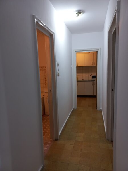 Piata Unirii, Fantani, pozitie excelenta, liber, cheia pe loc, Metrou 5min